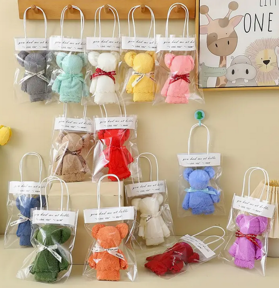 TOALLA CON DISEÑO DE OSITO